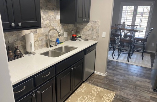 Lubbock House | Completely remodeled 3-bedroom 2 bath in south Lubbock. 7 min to Tech.