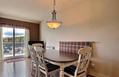 Bromont Apartment | Condo for rent in Bromont on the slopes!