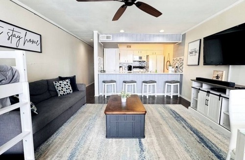 Walden on Lake Conroe Condo | Conroe Waterfront Retreat & Luxury Resort Setting