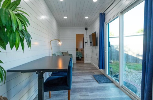 Fort Worth Apartment | Container-Home 15 mins from FWTX | Pets Welcome