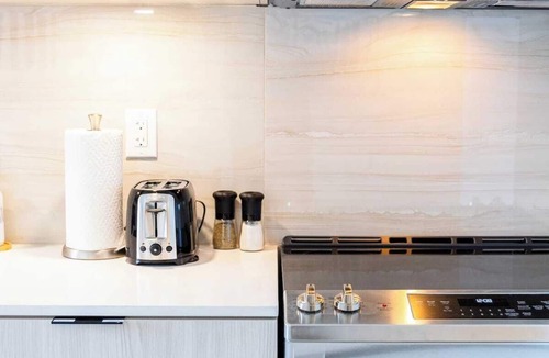 West Don Lands House | Contemporary 3BR Home near Distillery District with Included Parking