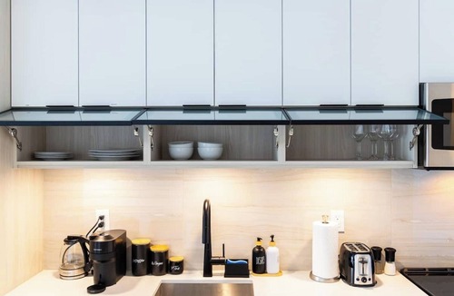 West Don Lands House | Contemporary 3BR Home near Distillery District with Included Parking