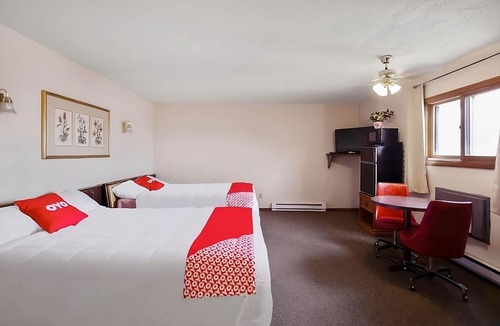 Cheyenne Wells House | Convenient Stay, Superb Location! 3 Convenient Units, Free Parking