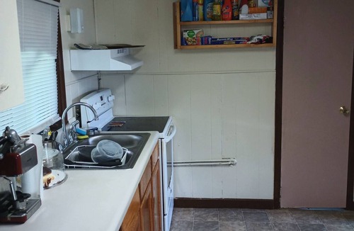 Ketchikan Cottage | Conveniently Located 1-br Cottage in Ketchikan Everything in Walking Distance