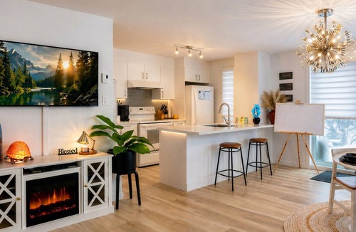 Longueuil Condo | Corporate Stay Longueuil | All-Inclusive, Workspace, Parking, Pets, EV, Fastwifi