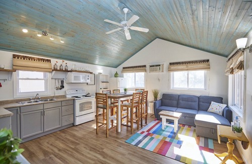 Point Abino House | Cottage #3 · Lake Haven Beach Resort