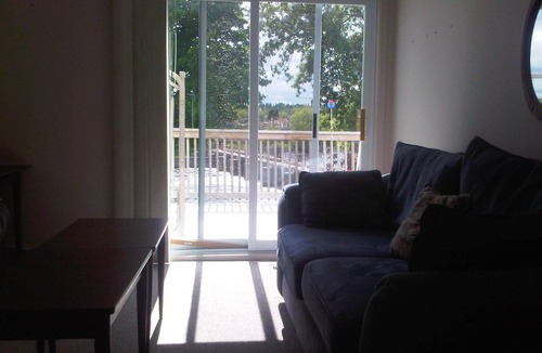 Coboconk Cottage | Cottage Kawartha Lakes on Balsam lake 4 Bed Rooms