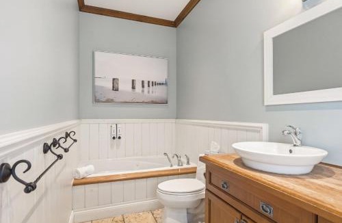 Lac-Superieur House | Coucher de soleil sur le Mont-Tremblant, Spa-Sauna-billard et foyer