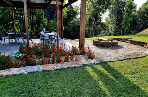 Harriet Cabin | Couple's Luxury Ozark Buffalo River Retreat! Hike, Fish, Float!