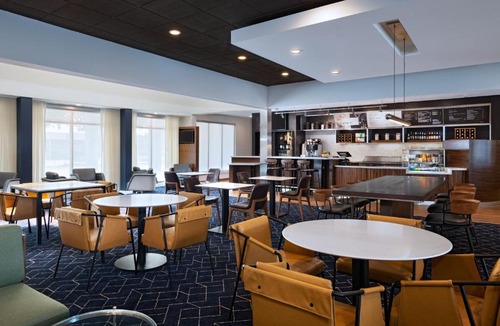 Richardson Hotel | Courtyard by Marriott Dallas Richardson at Spring Valley