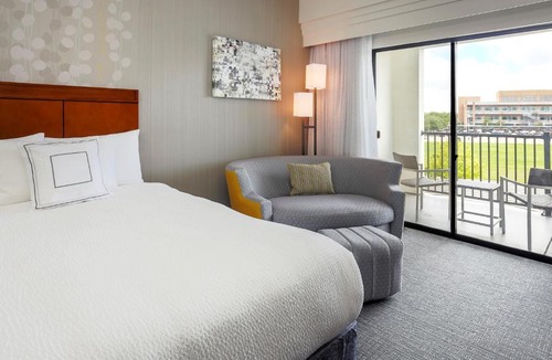 South Arlington Hotel | Courtyard by Marriott Dallas Arlington South