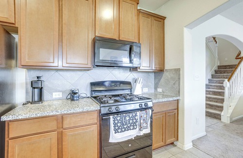 Atascocita Cottage | Covered Patio & Spacious Yard: Houston Area Home!