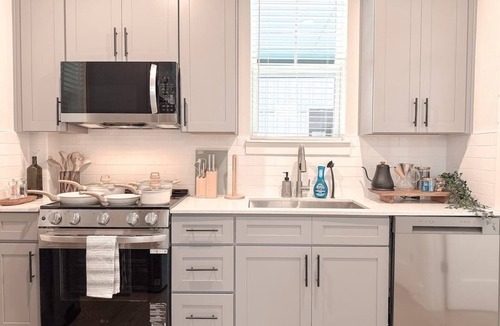 Junius Heights Apartment | Cozy 1 BD 1 B | DT | Deep Ellum | Lower Greenville