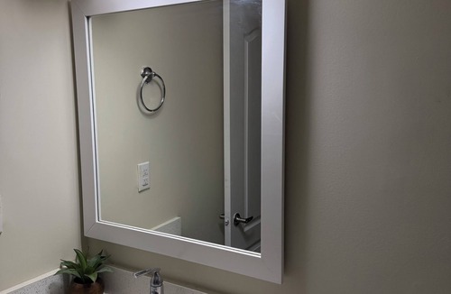 Mount Pleasant House | Cozy 2BR Basement | Private Entry + Parking