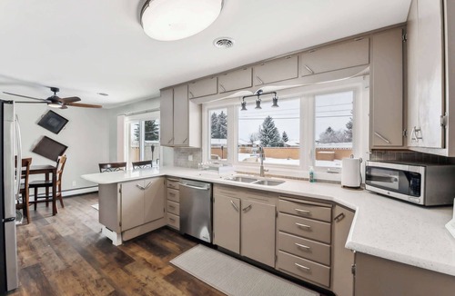 Cheyenne House | Cozy 3BR Home with BBQ Patio & Gym, Near Downtown