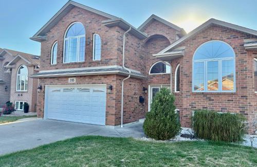 Woodslee House | Cozy and quiet room close to riverside