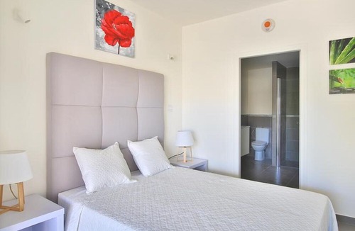 Rigaud House | Cozy apartment between Ottawa and Montreal