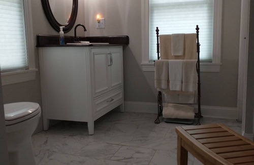 Pipestone House | Cozy Basecamp: Big Comfort in a Small Home, Perfect for Exploring SW Minnesota
