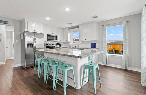 Surfside Beach House | Cozy Beach House w Ocean Views on 2nd row