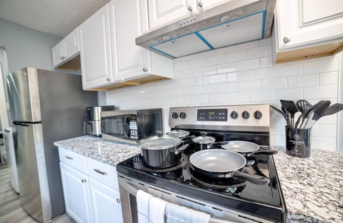 Watauga House | Cozy & Bright 4BR Home - Perfect for Families