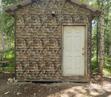 Houston House | Cozy Camo Cottage #8