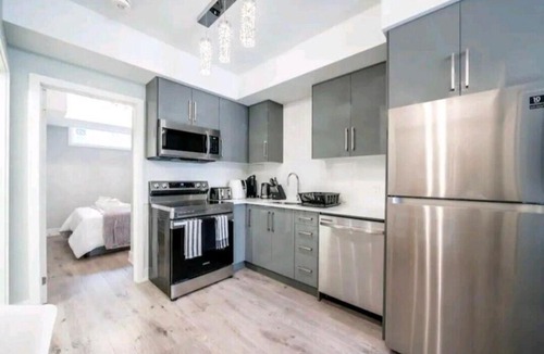 Niagara Falls Apartment | Cozy condo reminds you of home