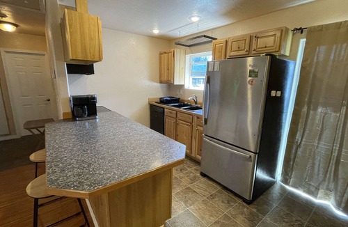 Kodiak House | Cozy Emerald Island home- walking distance to downtown Kodiak!
