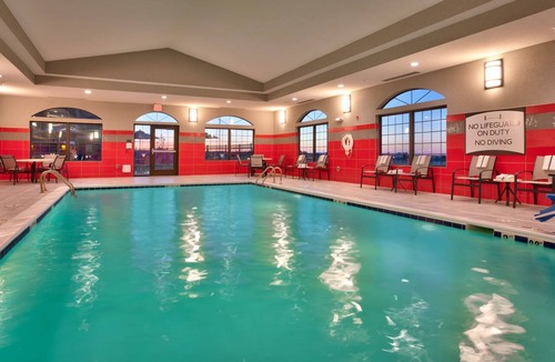 Cheyenne Condo | Cozy, Equipped, Spacious | Suite with FREE Breakfast, Hot Tub Access