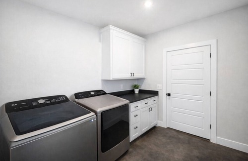 Pottsboro House | Cozy Home by Tanglewood | A Quiet Comfortable Stay