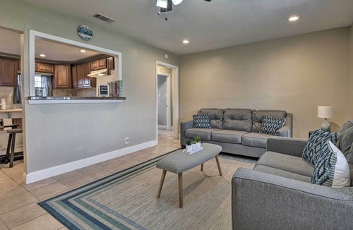 Whitney House | Cozy Home w/Fire Pit: 3 Mi to Lake Whitney!
