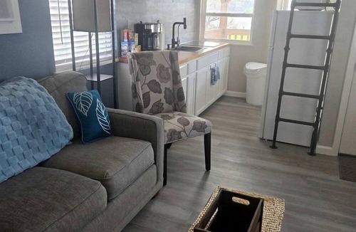 Little Elm Cabin | Cozy Lakefront Cabin with Private Beach Access Near Little Elm Beach, Little Elm TX
