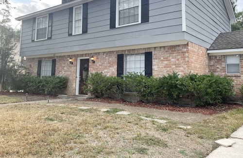 Klein House | Cozy Modern Farmhouse w/Heated Pool and Spa!