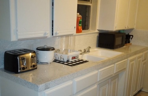 Forest Hill House | Cozy private bedroom near Dallas