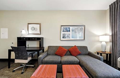 Chinatown Apartment | Cozy studio with AC in cool Houston neighborhood