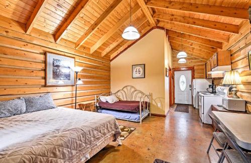 Bear Creek Apartment | Creekside Seward Cabin w/BBQ Fire Pit on 3 Acres!
