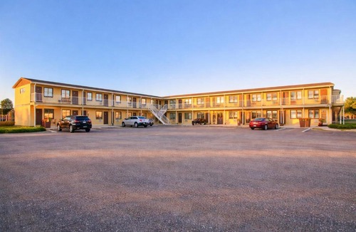 Seiling Hotel | Crossroads Motel Seiling US 60