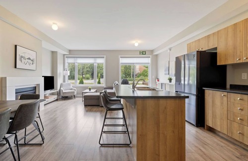 The Blue Mountains House | Crosswinds Townhomes