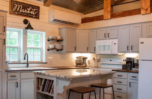 Doniphan Other | Current River Mark Twain Forest Farmhouse Barndominium Located in the Ozarks