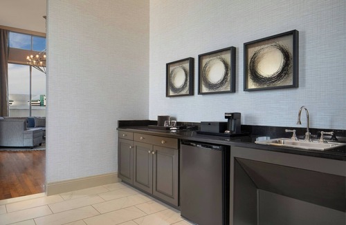 Legacy Park Hotel | Dallas/Plano Marriott at Legacy Town Center