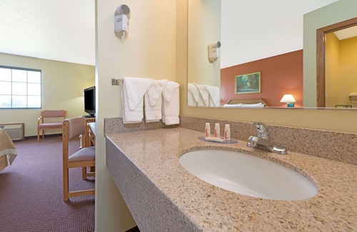 Cameron Hotel | Days Inn by Wyndham Cameron