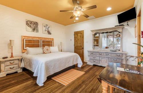 Mandeville Bed & Breakfast | de la Bleau B&B