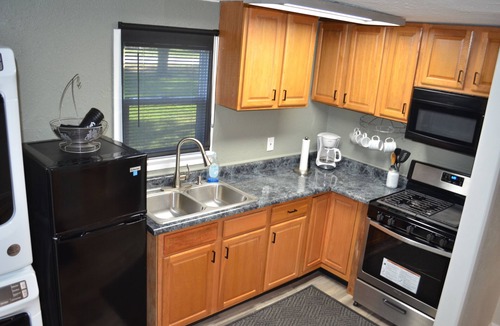 Sergeant Bluff House | Delightful 1-bedroom tiny home in quiet area