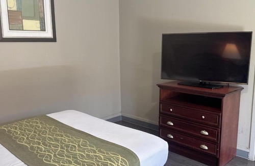Bossier City Hotel | Deluxe inn