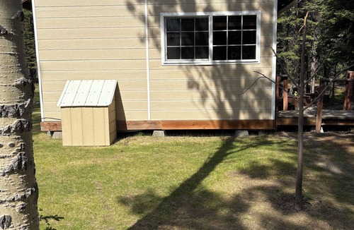 Healy Cabin | Denali Gnome Home