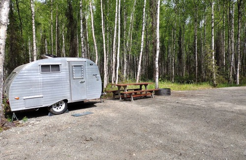 Willow House | Denali Scotty @ Creekside Campground