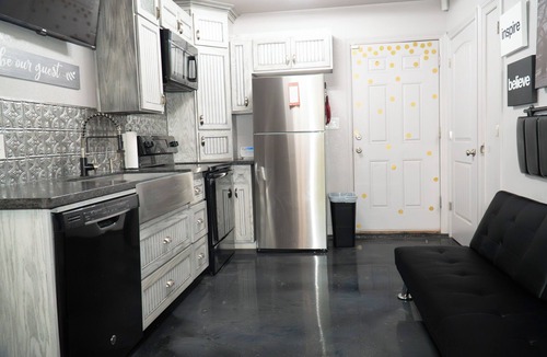 Lubbock House | Destination Red Raiderland-Walking Distance to TTU