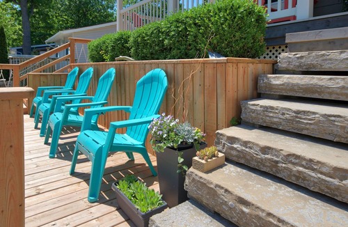 Grand Bend Cottage | Dock Cottage: Luxury Grand Bend Cottage For Your Pampered Vacation!