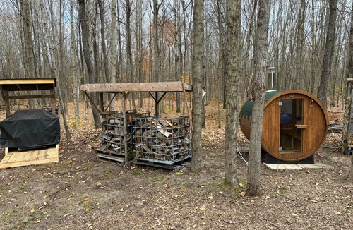 Augusta Cabin | Dome & Private Sauna - Poplar Palace - 100 acres