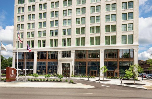Downtown Hotel | Doubletree By Hilton Youngstown Downtown
