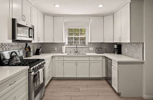 Galindo House | Downtown Austin Bungalow! | Bouldin Acres | Zilker